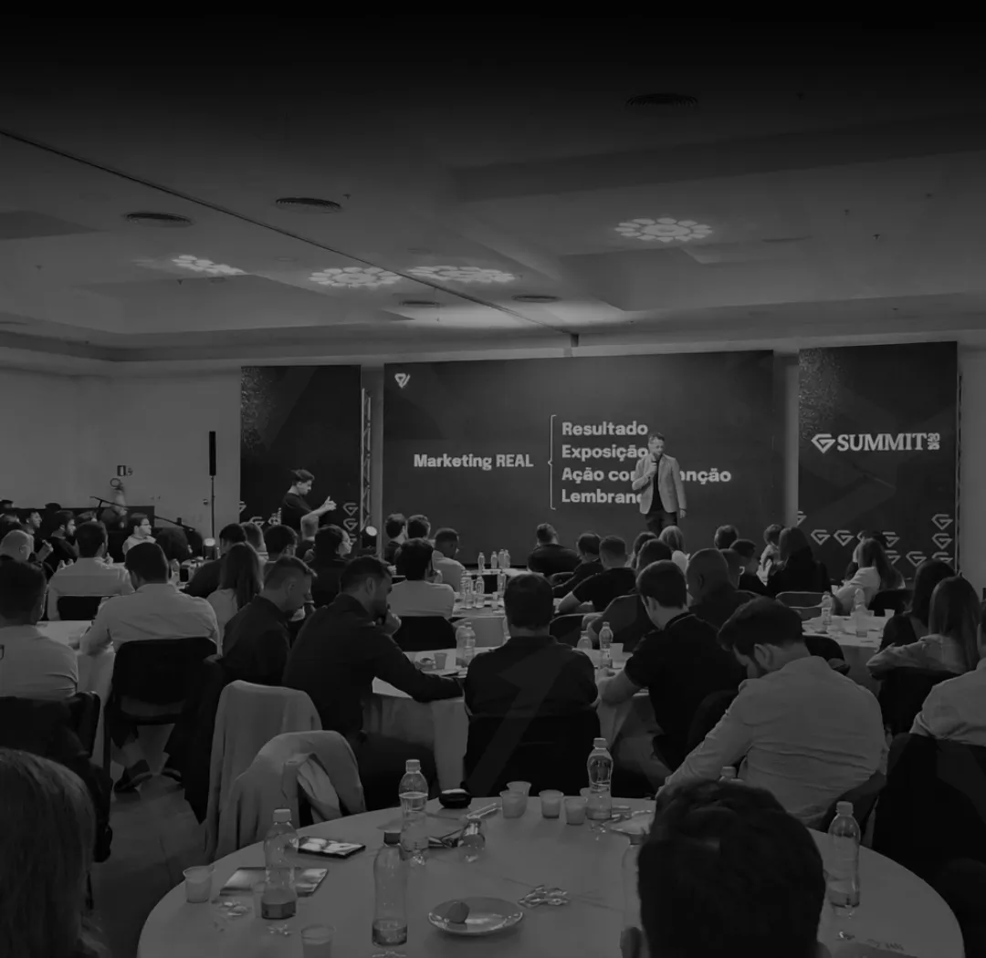 Francisco Issler palestrando no G Summit